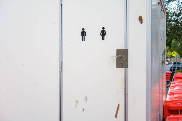 Best Portable bathroom rental  in Redwood Valley, CA